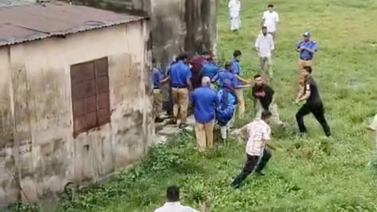 ব্রাহ্মণবাড়িয়ায় রুমিন ফারহানার সমর্থকদের ওপর বিএনপির হামলার অভিযোগ