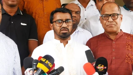 ক্ষমতায় গেলে জামায়াত আ. লীগের চেয়েও বড় ফ্যাসিস্ট হবে: রাশেদ খাঁন