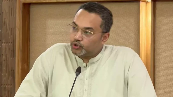 জুলাই সনদ বাস্তবায়নে সরকার অঙ্গীকারবদ্ধ: মাহদী আমিন