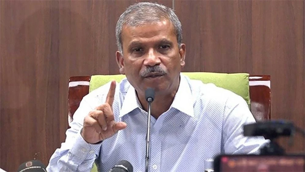 গণভোট নিয়ে বিরোধ, দ্রুত সিদ্ধান্ত আসছে: আইন উপদেষ্টা