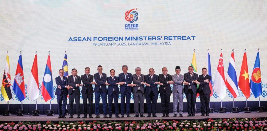 Press Statement by the Chair of the ASEAN Foreign Ministers’ Retreat