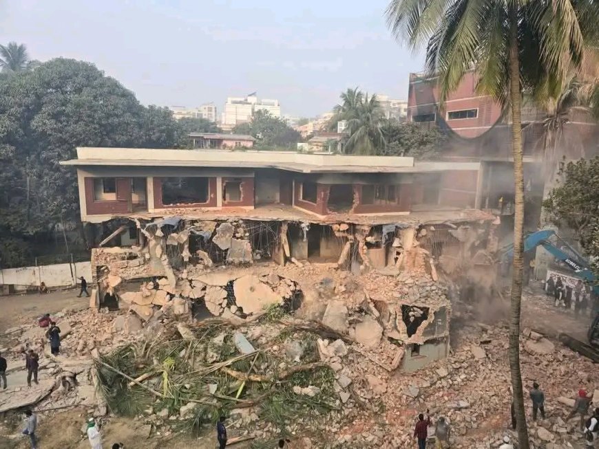 Demolition continues: Sheikh Mujib’s Dhanmondi 32 home nearly levelled