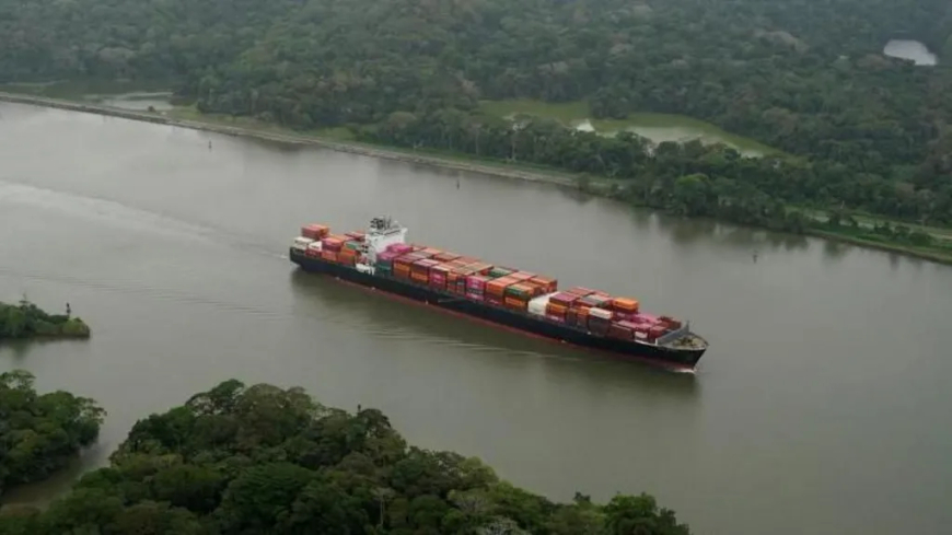 Panama says US 'spreading lies' over free canal passage